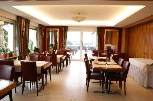 Burg-Hotel Obermoschel Ngoại thất bức ảnh