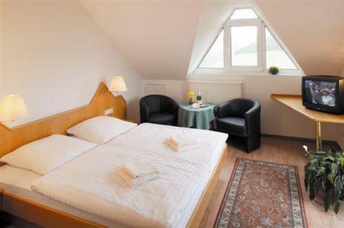 Burg-Hotel Obermoschel Ngoại thất bức ảnh